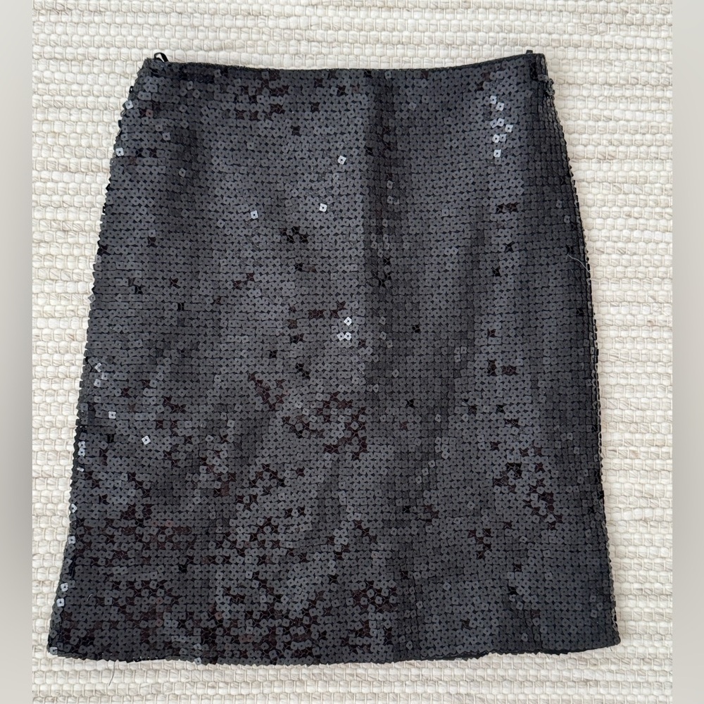 Authentic CHANEL Women’s Sequin Mini Skirt - Size 36